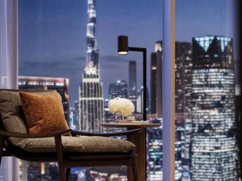 Jumeirah Residences Emirates Towers by Meeras-Trade Center 2