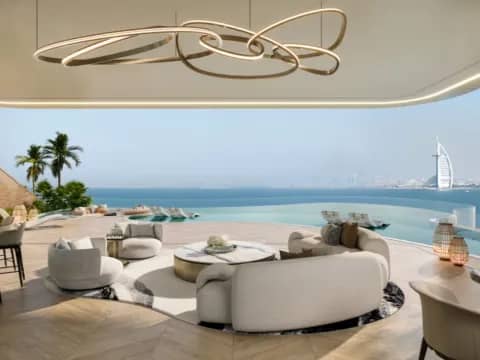 The Pearl-Palm Jumeirah