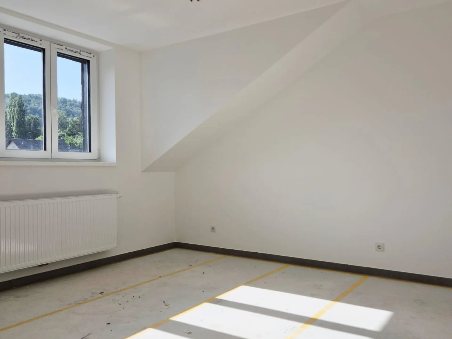 3-Bedroom Semi-Detached House - Walferdange